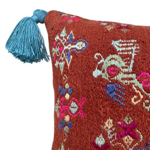 Maonan long cushion with tassels