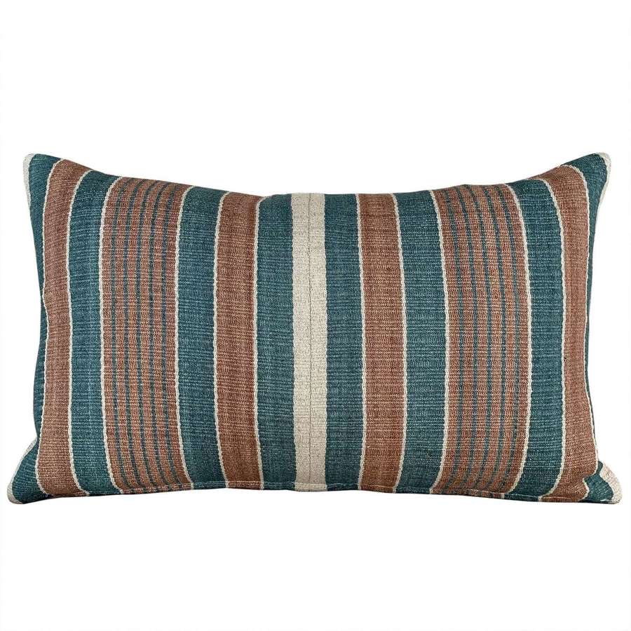 Handwoven hemp cushion