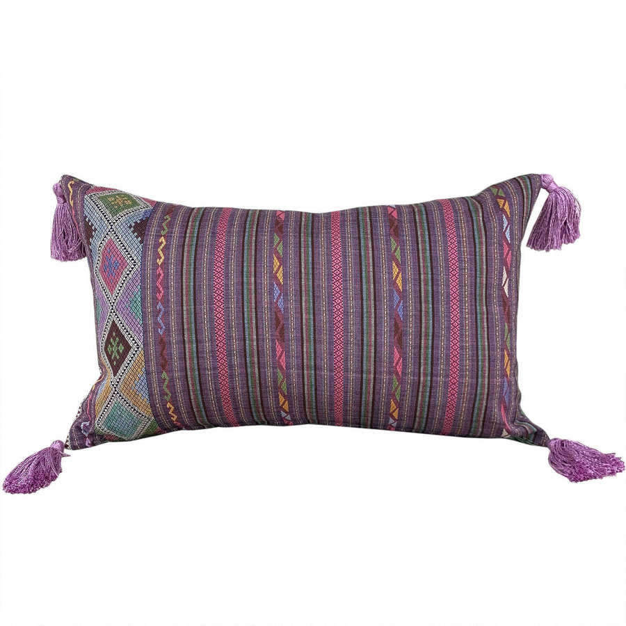 Lao Cushions With Lilac Tassels
