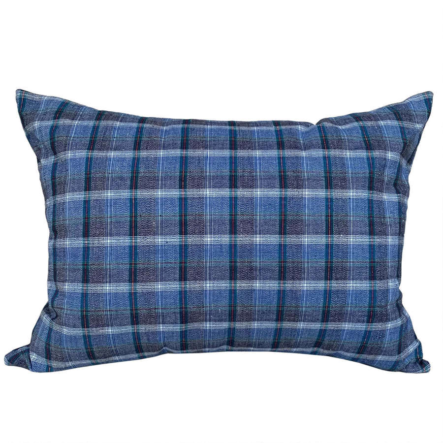 Blue Checked Cushions With Gold