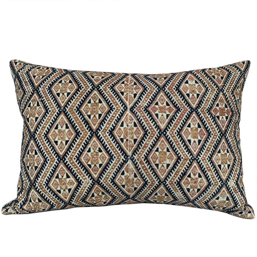 Zhuang Wedding Blanket Cushions