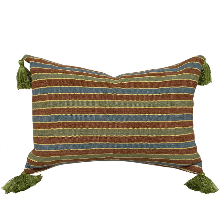 Flores Cushions With Green Tassels