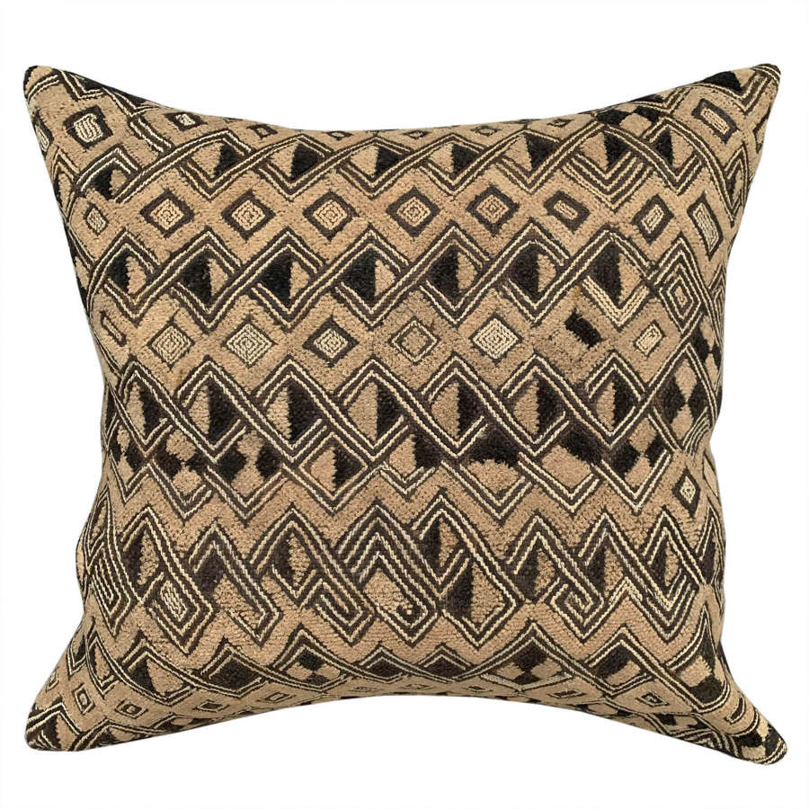 Kuba cloth cushion