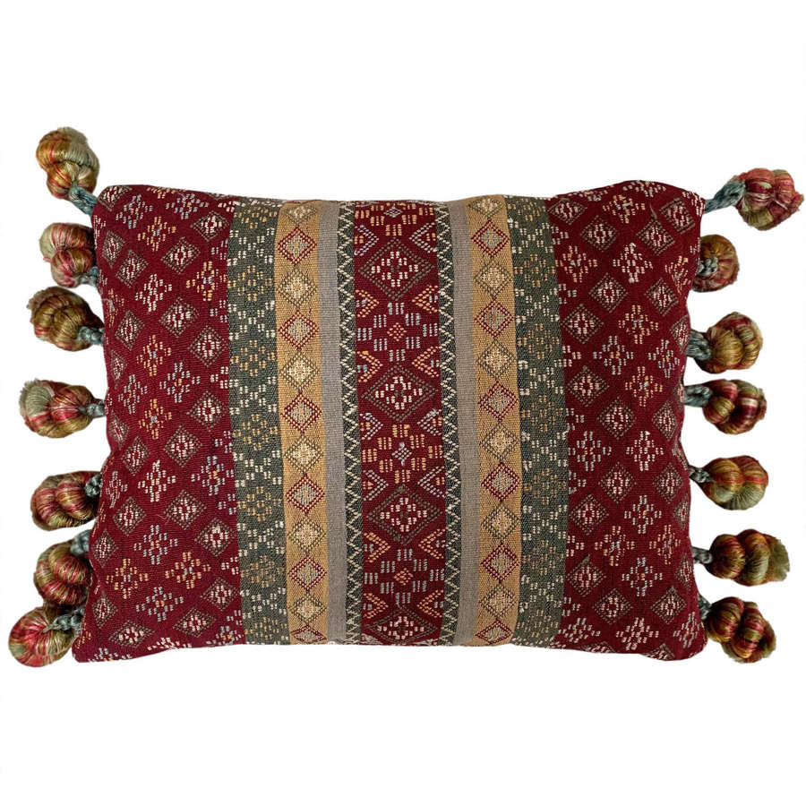 Chin Lavender Pillow