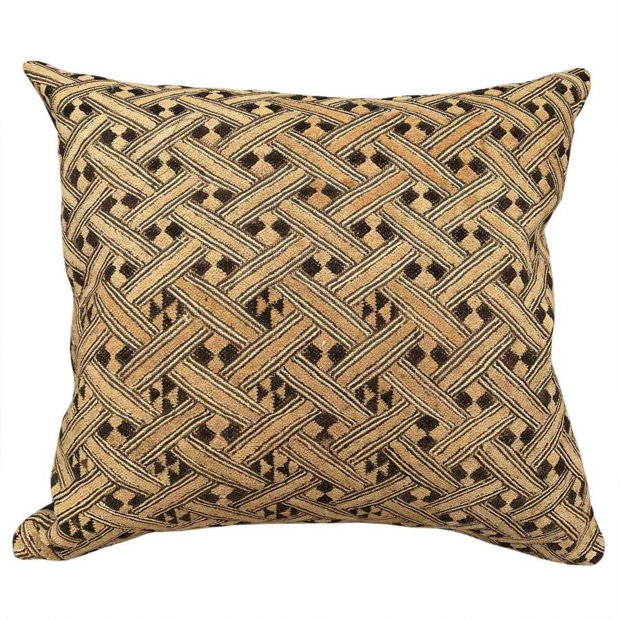 Kuba cloth cushion