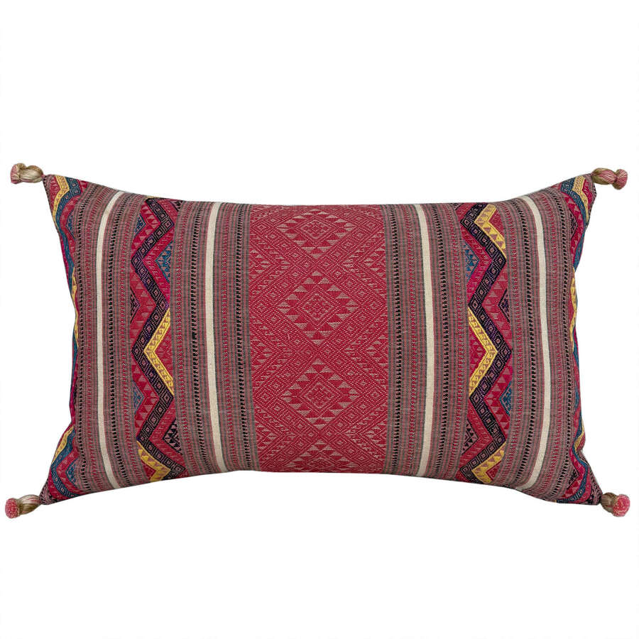 Lao cushion