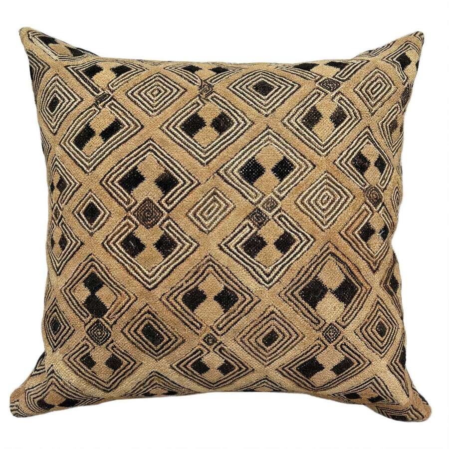Kuba cloth cushion
