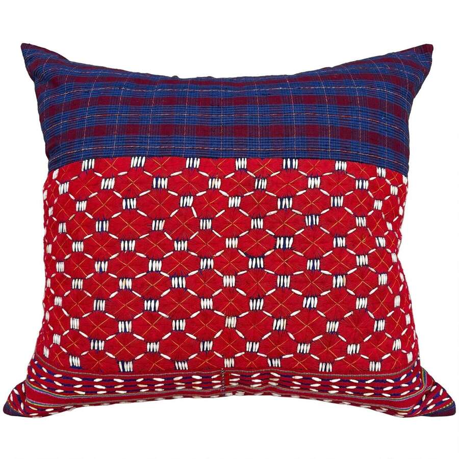 Karen Sgaw cushions